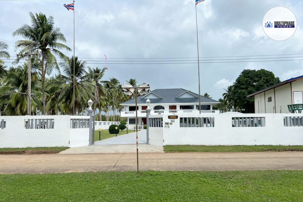 Thongsai Waterfront Palace